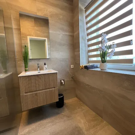 Sofia Neubaugasse 1 Naehe Redbull Ring *