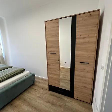 Sofia Neubaugasse 1 Naehe Redbull Ring קניטלפלד